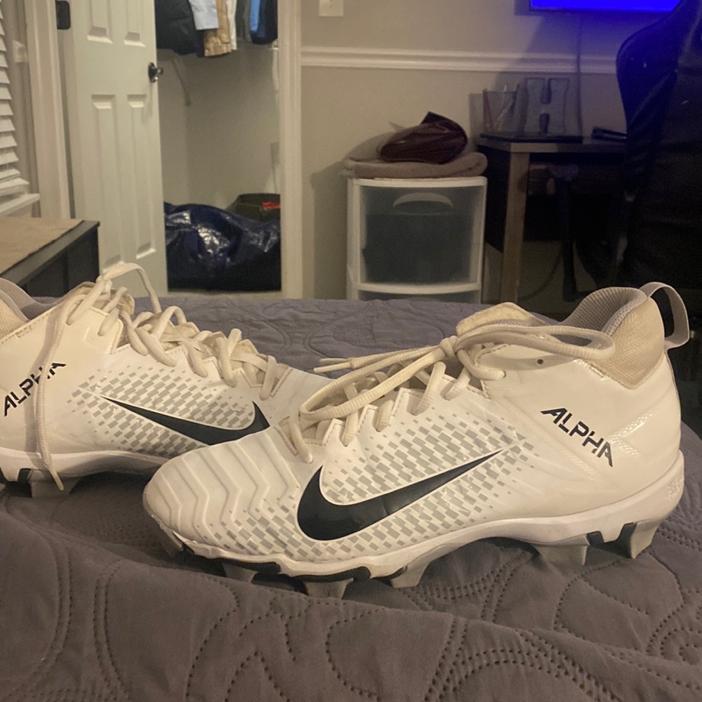 nike football cleats